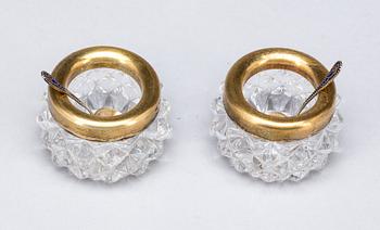 SALTKAR, ett par, silver och glas, Sovjetunionen. 1900-tal.