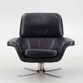 Rodolfo Dordoni, fåtölj, "Blake Soft", Minotti, Italien.