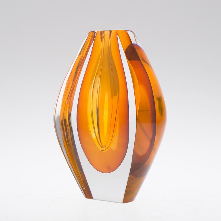 A "Ventana" glass vase, Mona Morales Schildt, Kosta 1960´s.