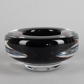 Erik Höglund, bowl, Studio glass, Strömbergshyttan, 1990.