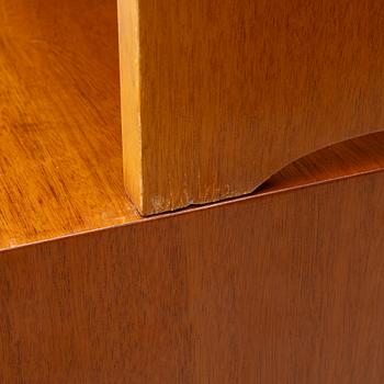 Josef Frank, two model B2112 bookcases, Firma Svenskt Tenn, Sweden, before 1985.