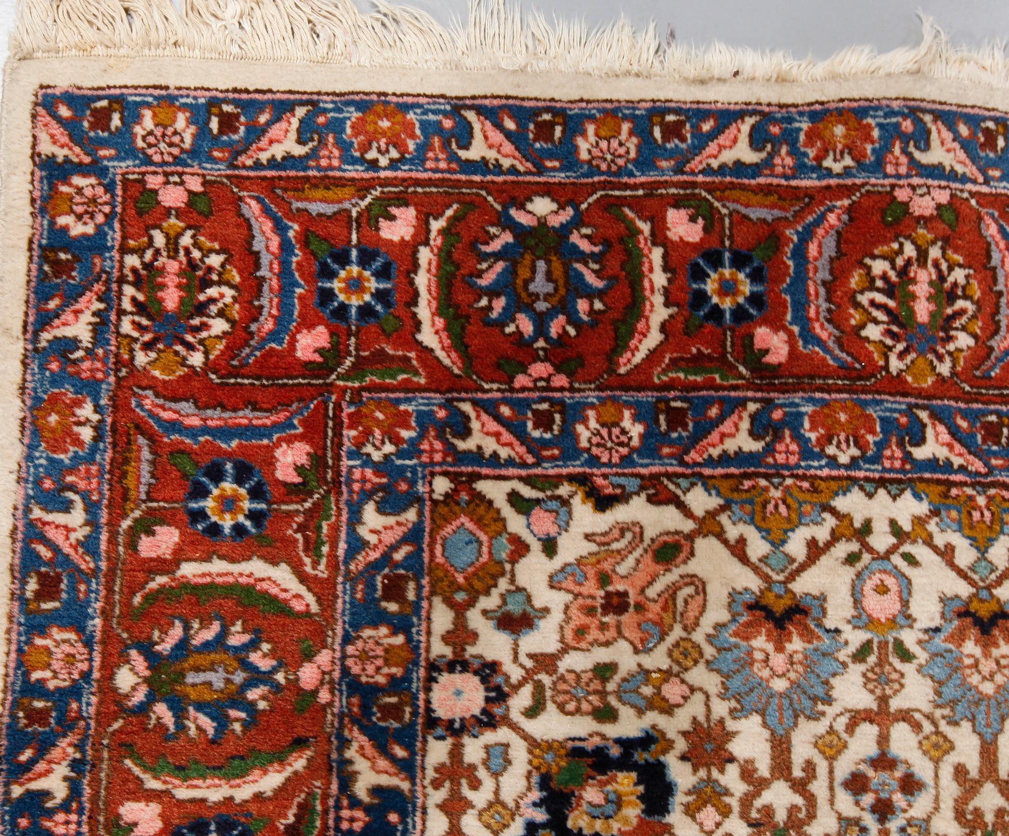 MATTA, orientalisk, Mahal/Sarouk, old, ca 312 x 212 cm.