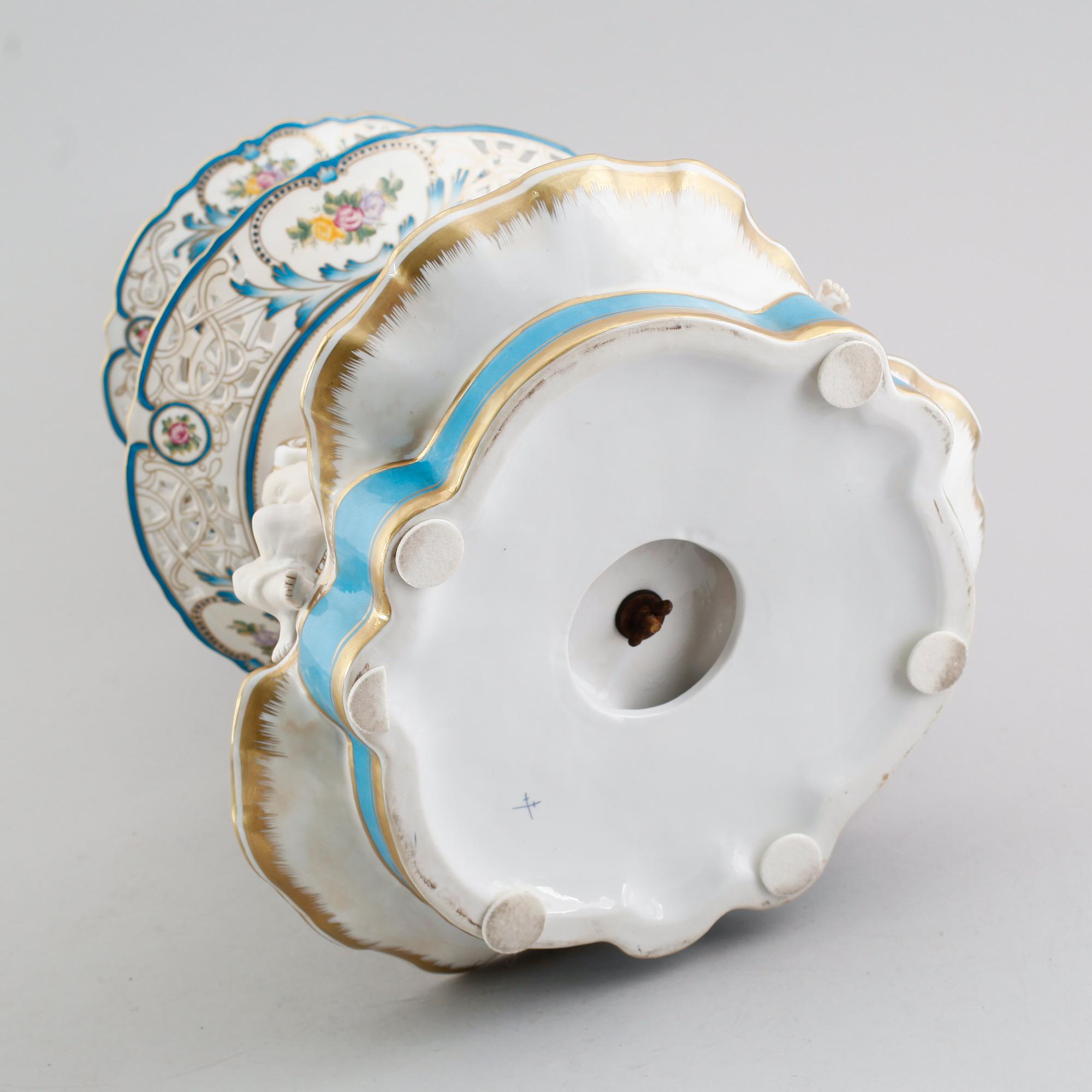 BORDSUPPSATS, porslin, sent 1900-tal.