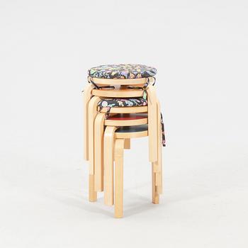 Alvar Aalto, set of 5 stools model 60, Artek Finland 20th century later part.