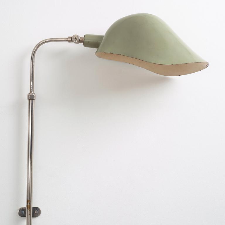 Gunnar Asplund, vägglampa, "Typ 16". Proveniens: Rådhuset i Göteborg 1936. Sannolikt utförd av Arvid Böhlmarks Lampfabrik.