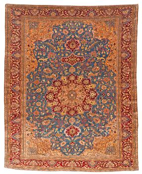MATTA, semiantik silke Turkisk. Ca 145,5 x 119 cm.