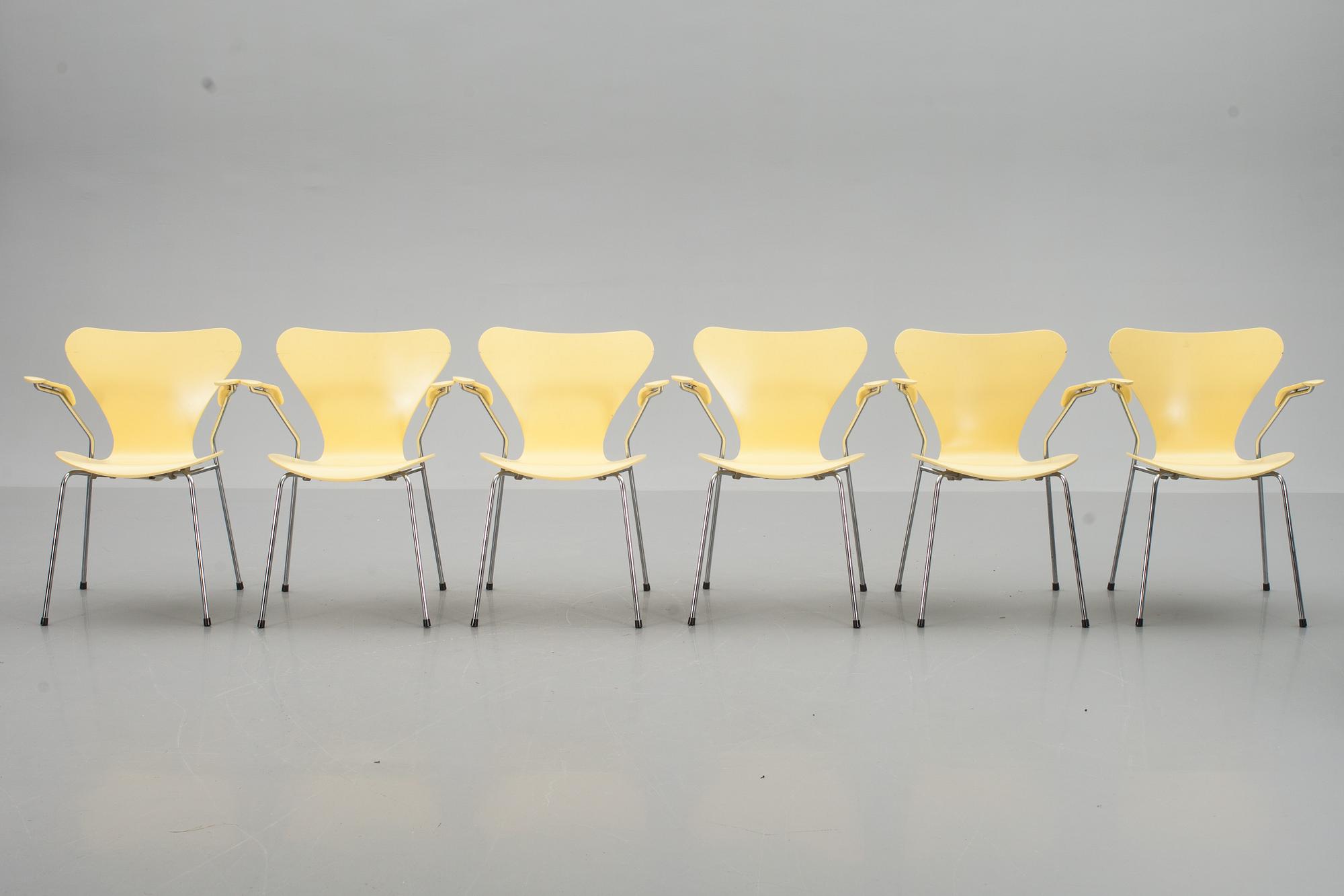 KARMSTOLAR, 6 st, "Sjuan", Arne Jacobsen för Fritz Hansen.