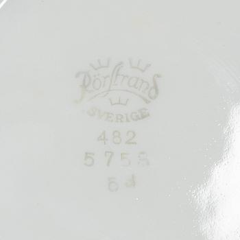 Louise Adelborg, dinner service, 76 pcs, porcelain, "Swedish Grace/Gracil", Rörstrand/Lidköping. First half/mid 20th century.
