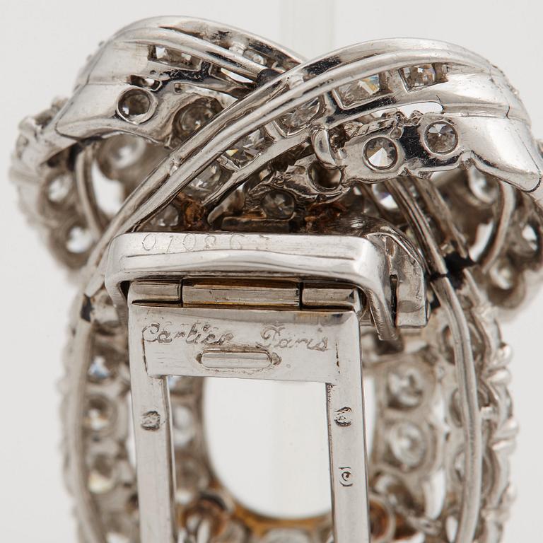 CARTIER, brosch/klädclip, med briljantslipade diamanter ca 2.98 ct, ca 1940/50-tal.