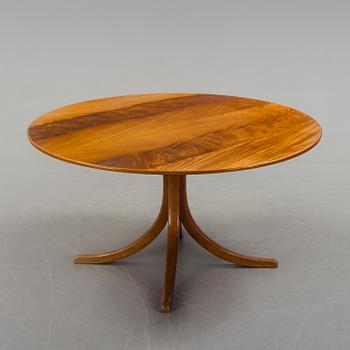 JOSEF FRANK, dining table, model 1020. Firma Svenskt Tenn. Second half of the 20th century.