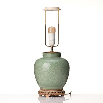 A celadon glazed jar, late Ming dynasty (1368-1644).