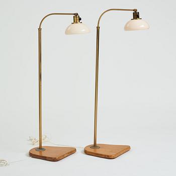 Harald Notini, a pair of floor lamps, model "15307", Arvid Böhlmarks Lampvarufabrik, Stockholm 1930's.