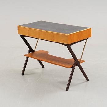 A 1960's desk or make up table.