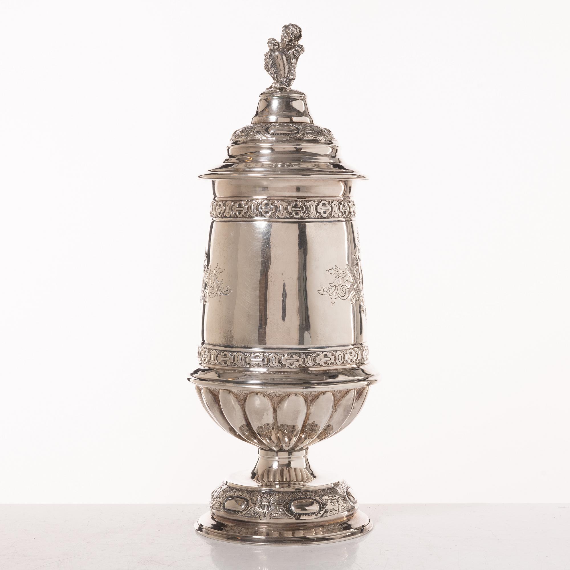 Praktkanna, sterlingsilver, nyrenässansstil, Lale Silverware & Co Ltd, Istanbul, Turkiet, 1900-tal.