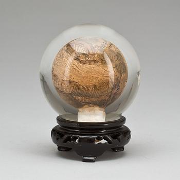 SKULPTUR/GLASMÅLNING. Kina. 1900-talets slut.