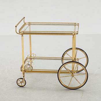 SERVERINGSVAGN, 1900-talets andra hälft.
