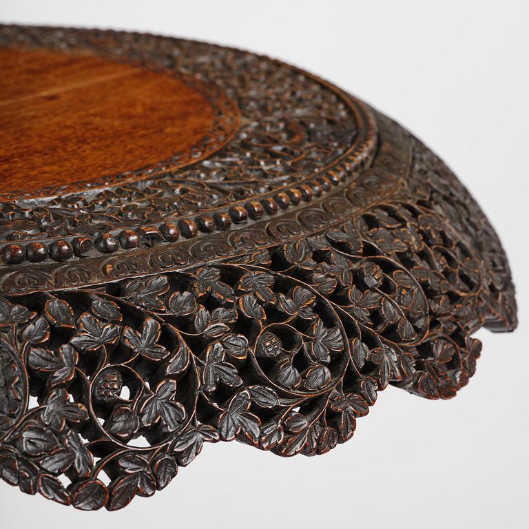 An Indian 'blackwood' occasional table, Bombay Presidency, around 1880.