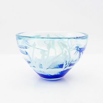 Astrid Gate, "Dragonfly" bowl, Johansfors, signed and numbered.