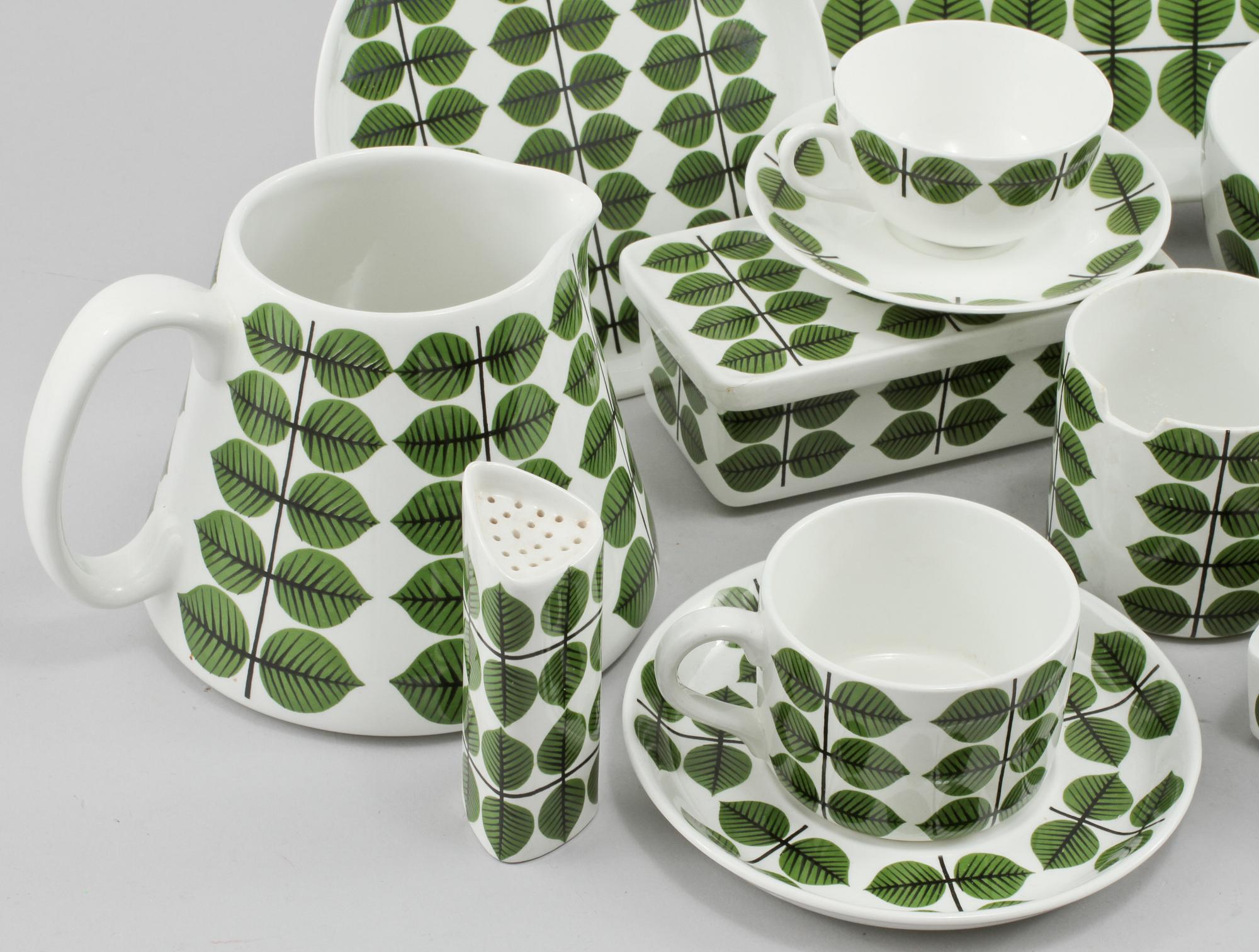 SERVISDELAR, 49 st, flintgods, "Berså", Stig Lindberg, Gustavsberg.