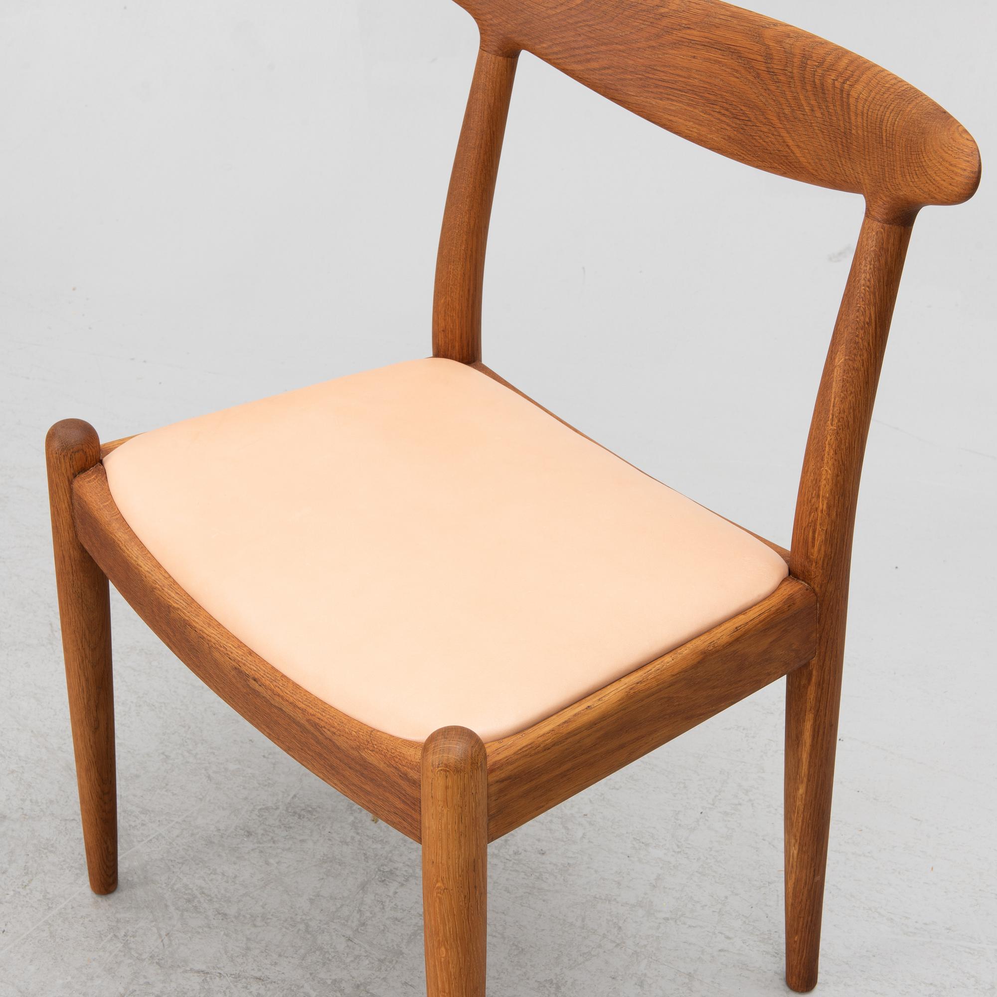 Hans J. Wegner, 6 model "W1" chairs, C.M. Madsens Fabriker, Denmark 1950s.