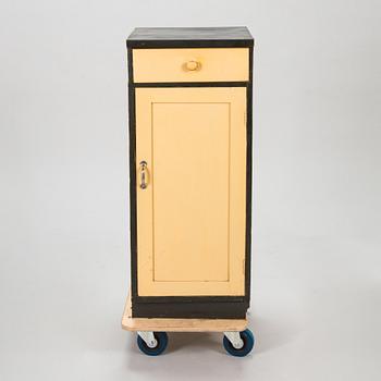 Apteekin tiski/ senkki, Sauvo, 1900-luvun aku.