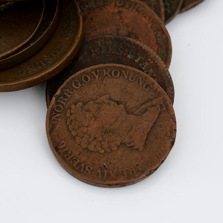 PARTI KOPPARMYNT, 46 st, Sverige, 1800-tal. Total vikt ca 437 g.