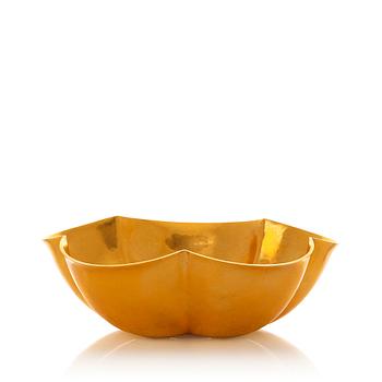 187. Sigurd Persson, a 23 k gold bowl, Stockholm 1976, executed by the silversmith Wolfgang Gessl.