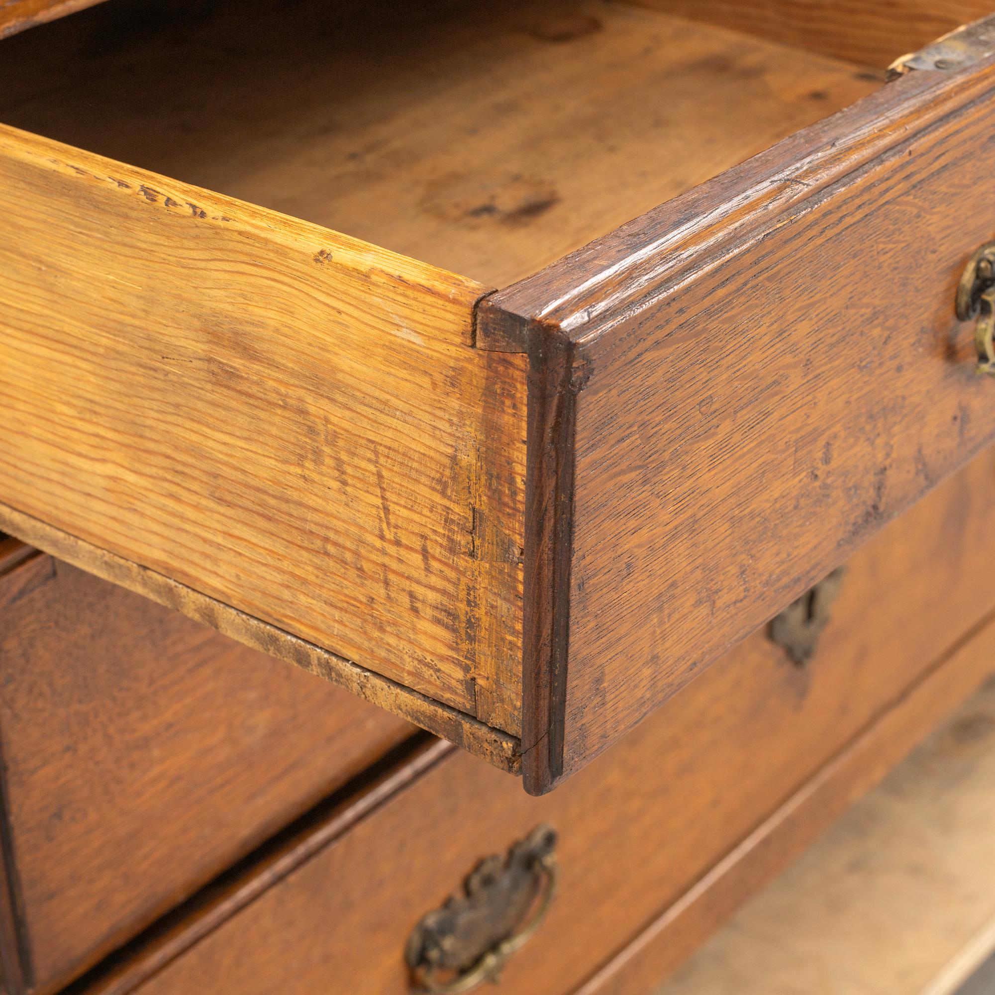 A secretaire desk, 18th/19th Century.