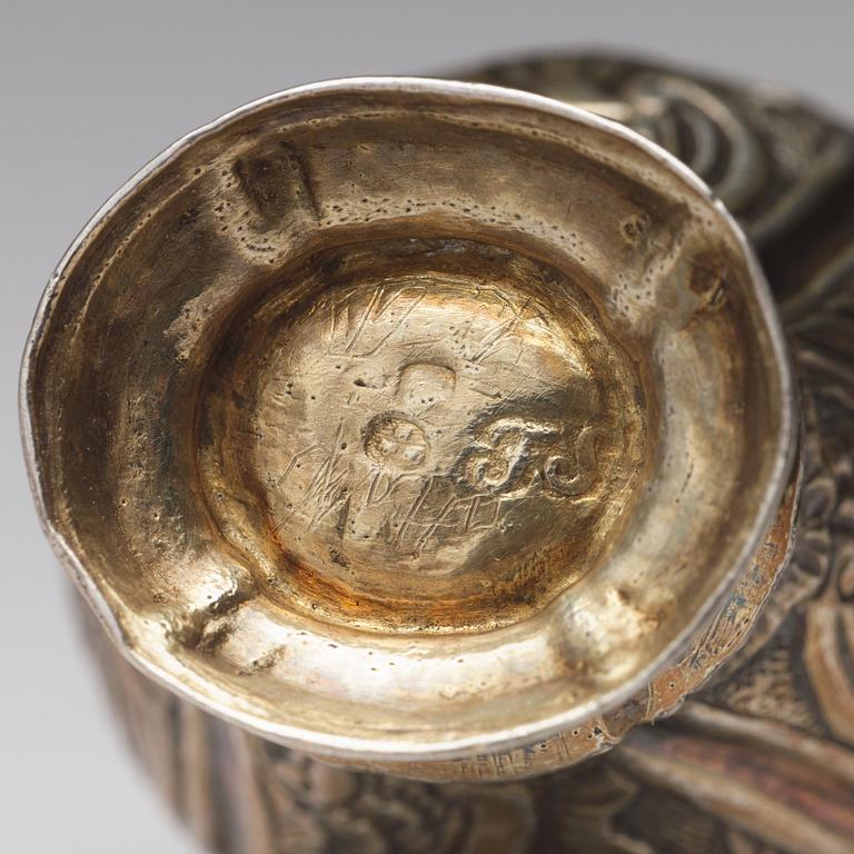 A Swedish 18th century silver-gilt snuff-box, mark of Ferdinand Sehl, Stockholm 1771.