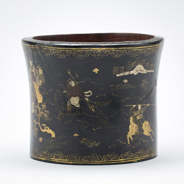 PENSELVAS, Kina. Lackarbete. 1800-tal.