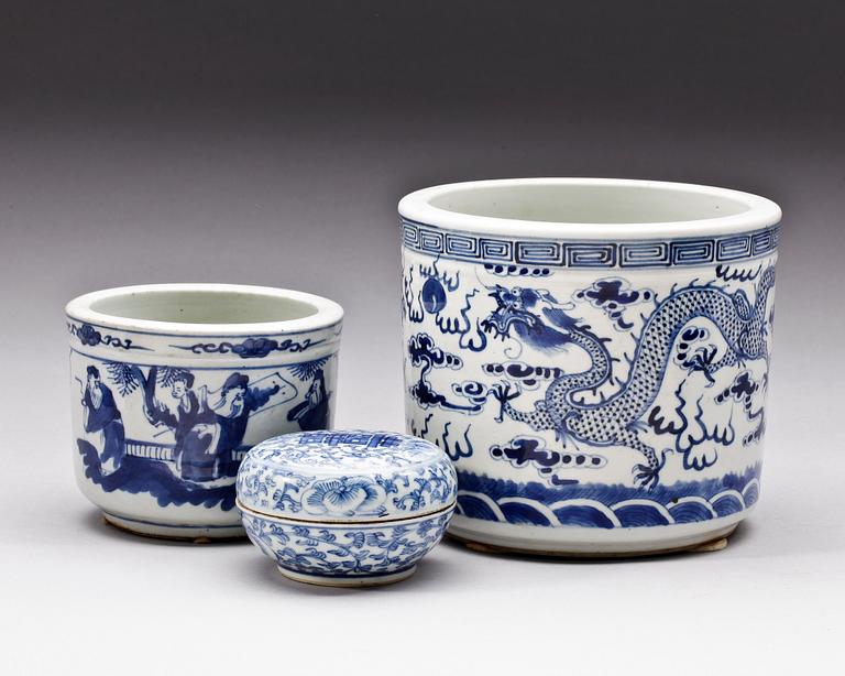 YTTERFODER, 2 st samt LOCKASK, porslin, Kina, 1800-1900-tal.