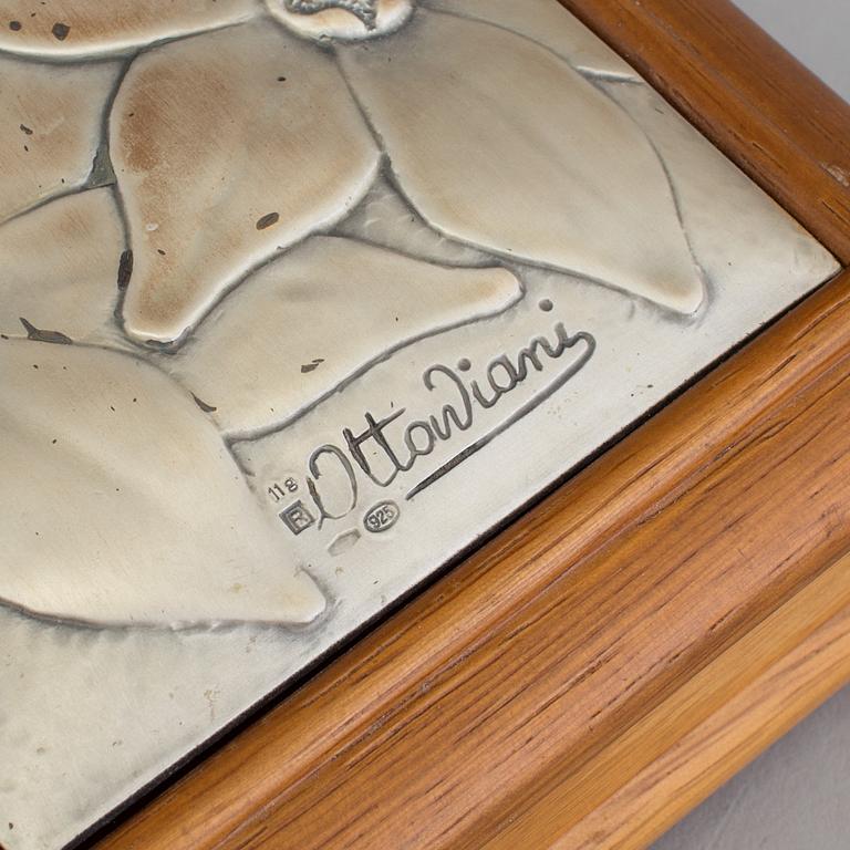 ASK med LOCK, trä och sterlingsilver, 1900-tal.