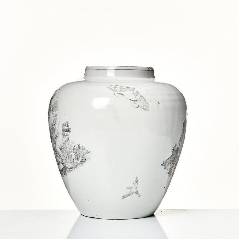 A Swedish faience jar, Marieberg, 18th Century.