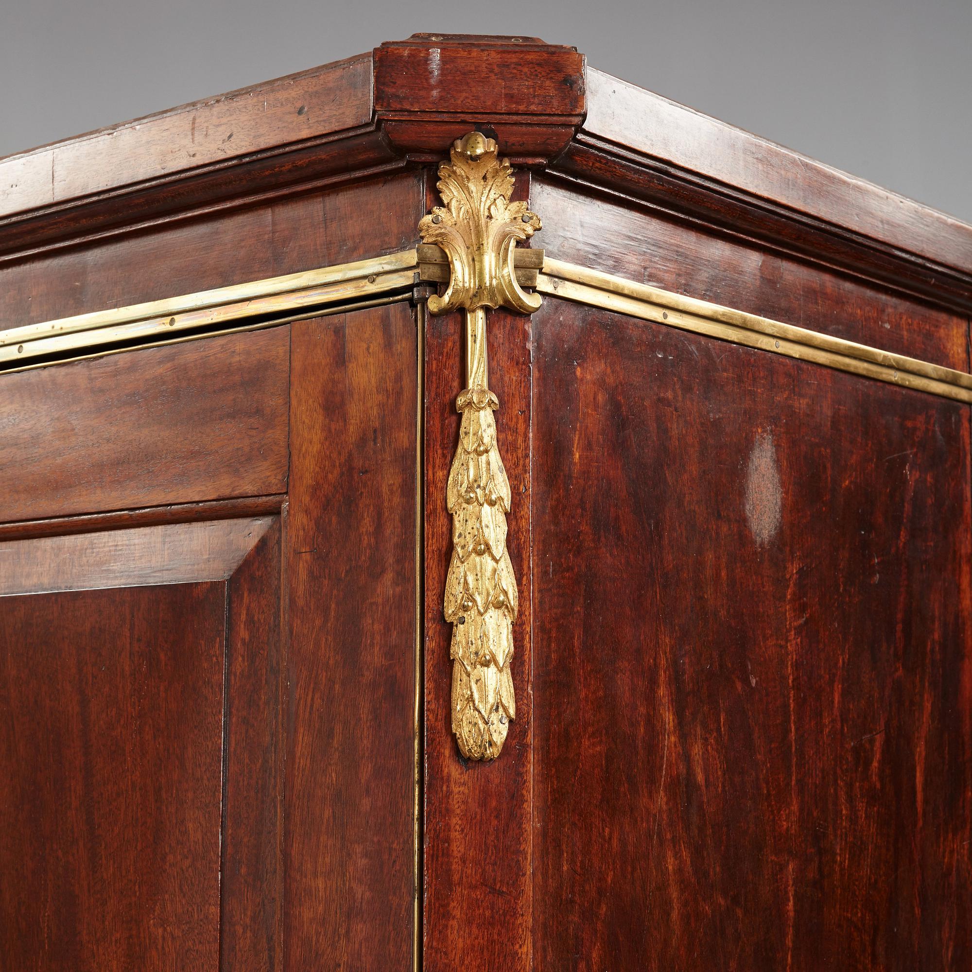 A Gustavian 1780's cupboard.