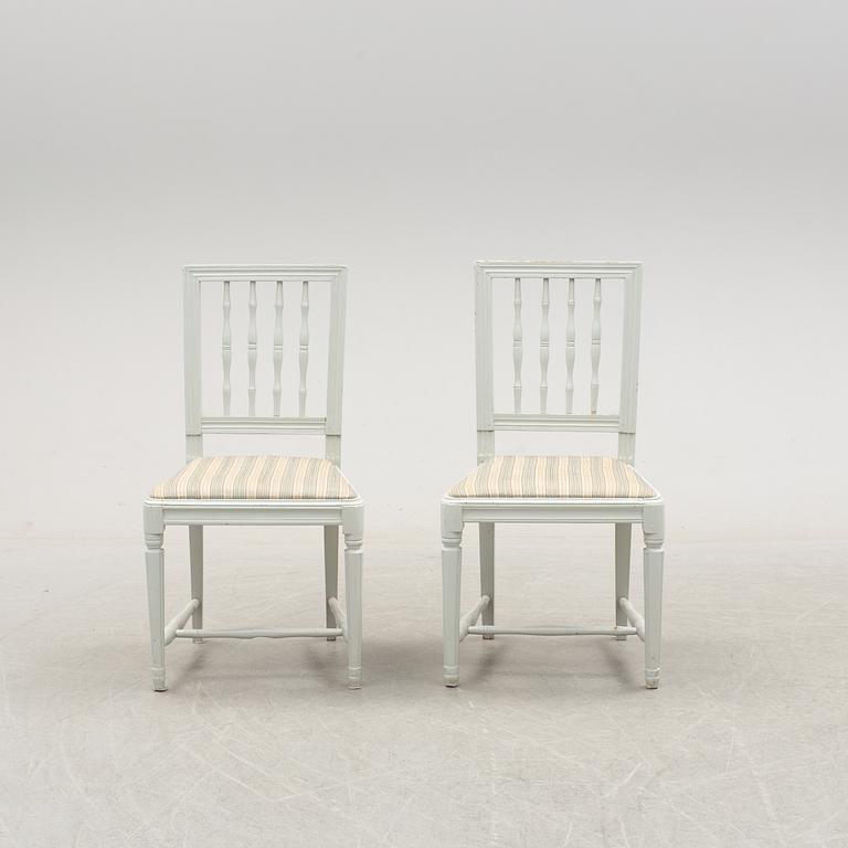 STOLAR, ett par, sengustavianska, omkring år 1800.