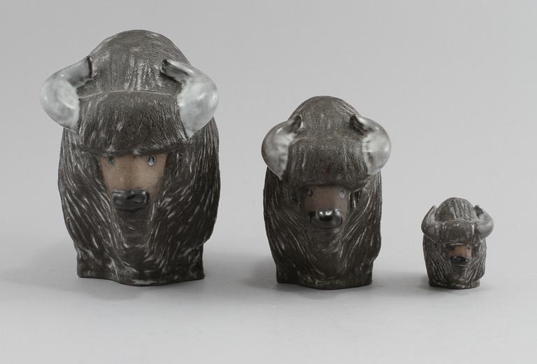 FIGURINER, 3 st,  lergods, Göran Andersson, Upsala-Ekeby, 1900-talets andra hälft.