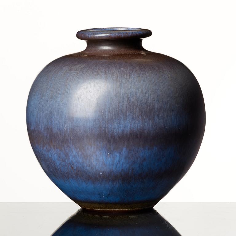 Berndt Friberg, a blue and brown 'rabbit's fur' stoneware vase, Gustavsberg studio, Sweden 1965.