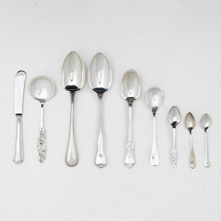 Parti bestick, silver, 36 delar, varierande modeller, mestadels Sverige, bl.a. C.G.Hallberg.