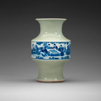 467. A blue and white celadon vase, Qing dynasty, 19th Century.