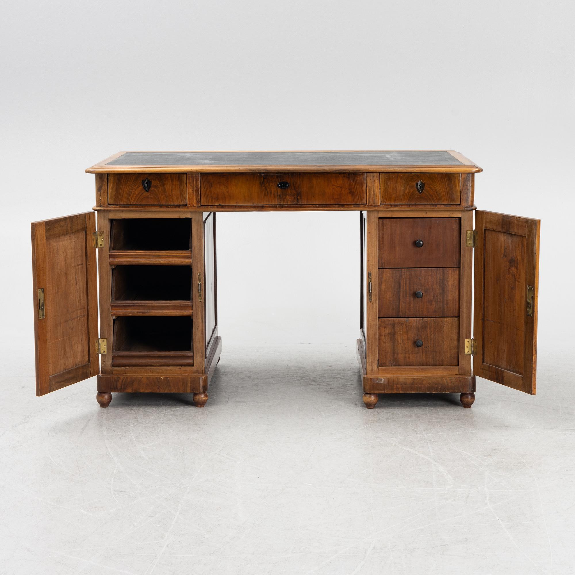 Skrivbord, 1800-talets andra hälft.