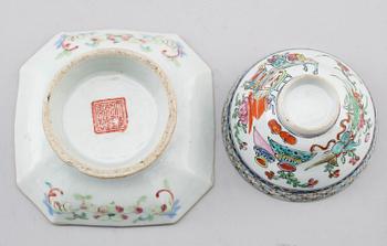 SKÅLAR, 2 st, porslin, Kina, 1800-/1900-tal.