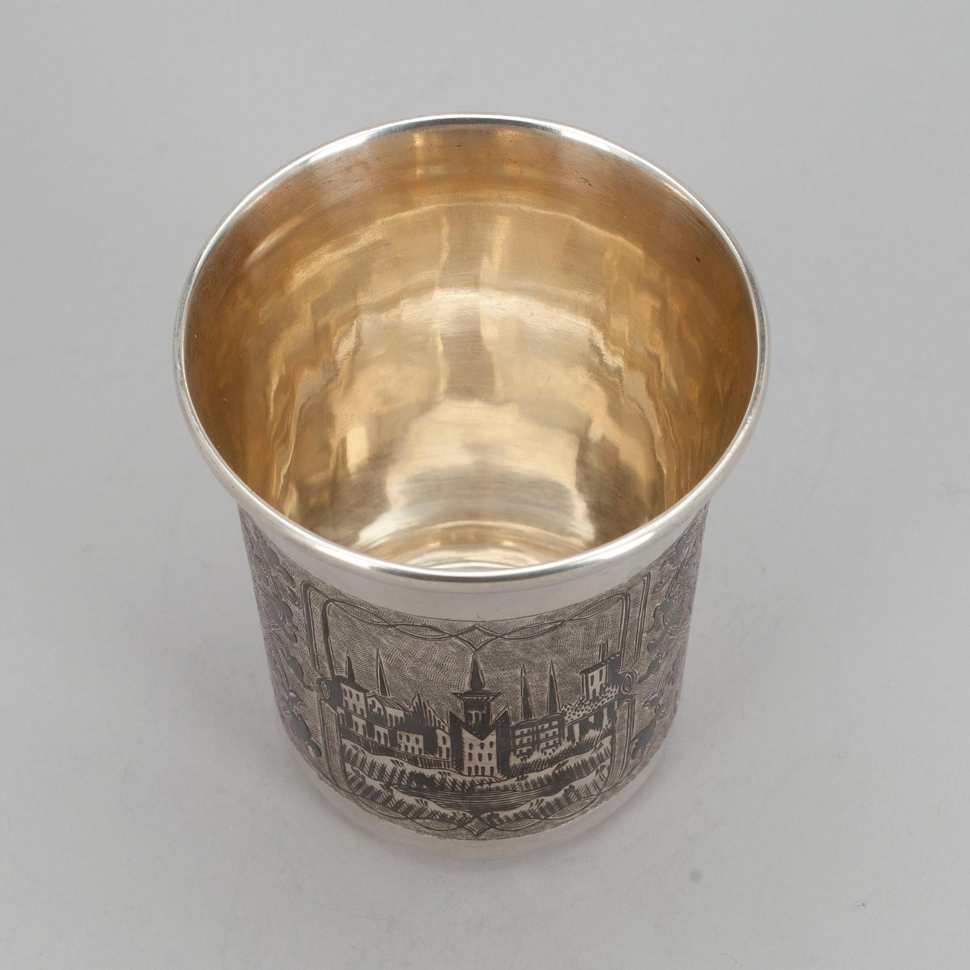 BÄGARE, silver, niello, Moskva 1858. Vikt 113 g.