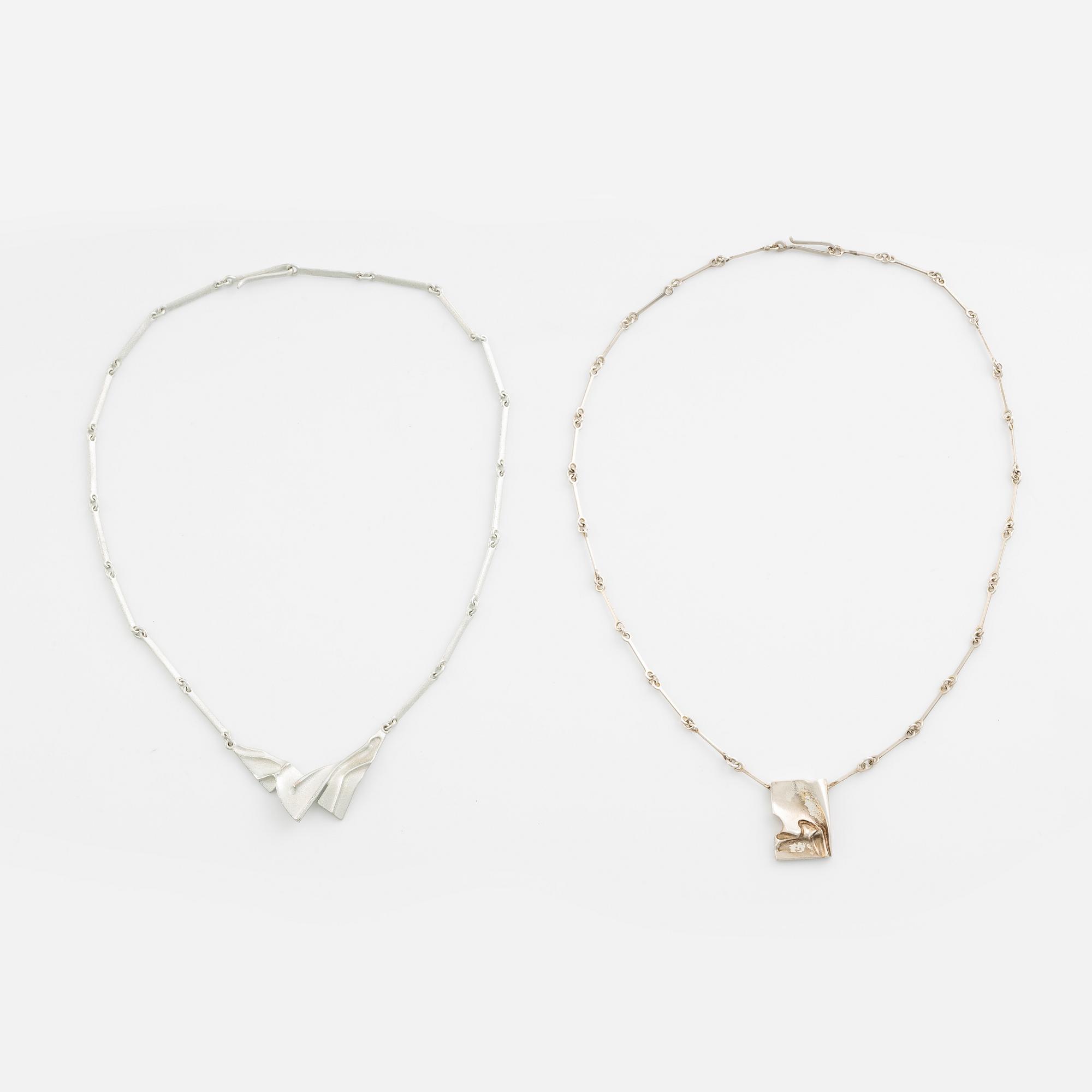 Lapponia, Smyckesset, örhängen 2 par, collier 2 st, samt  armlänk, silver.