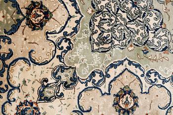 MATTA, Keshan, old. Ca 300x200 cm.