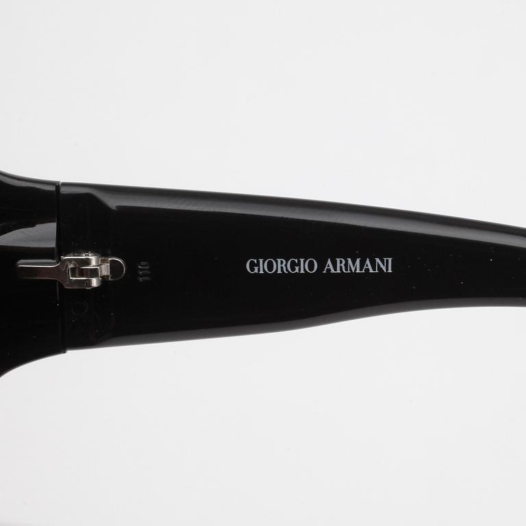 SOLGLASÖGON, Giorgio Armani.