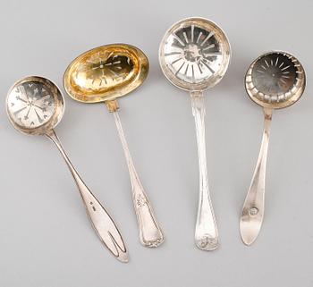 STRÖSKEDAR, 4 st, silver, 1800-tal. Vikt ca 181 gram.