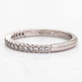 A platinum eternity ring "Lace Minimalism", diamonds totalling approx. 0.16 ct. Anette Tillander, Helsinki 2019.