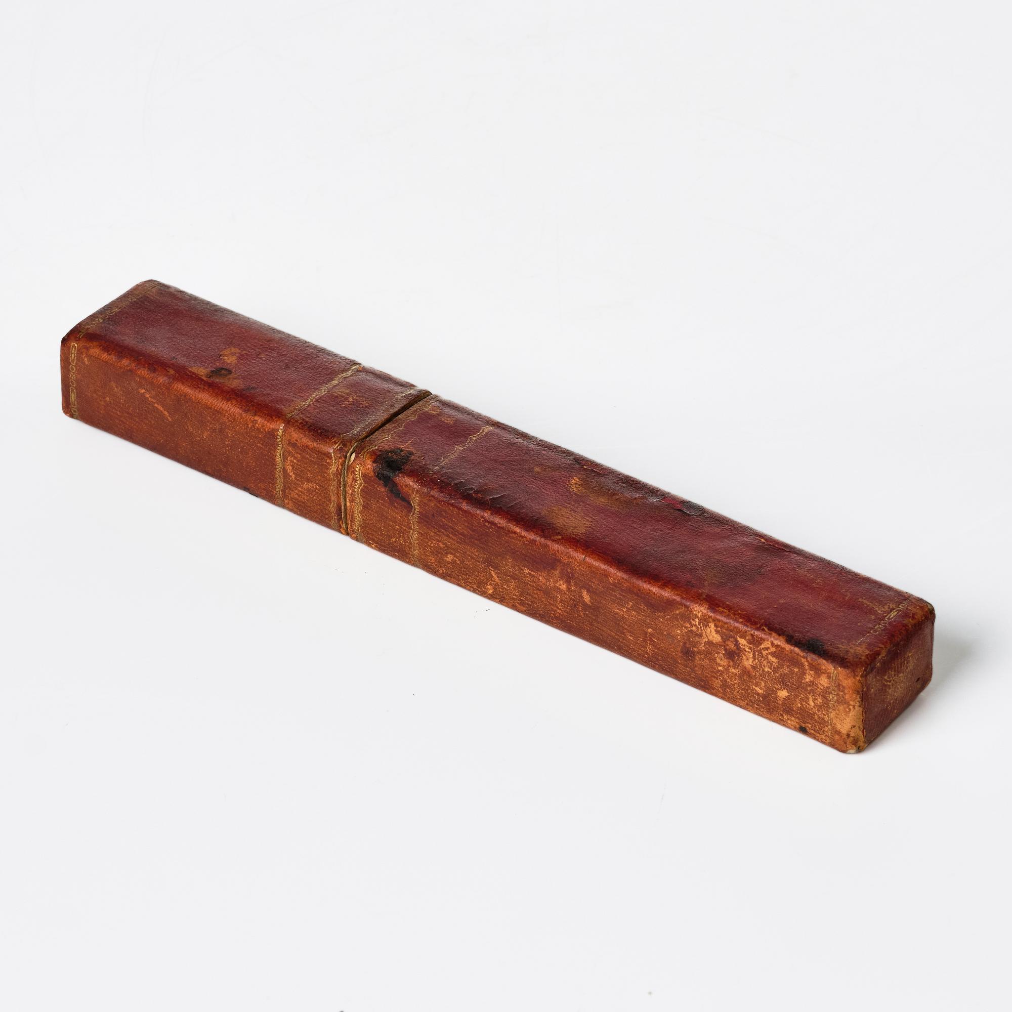 A presumably German baroque agate and silver-moutned letter opener, early 18th century.