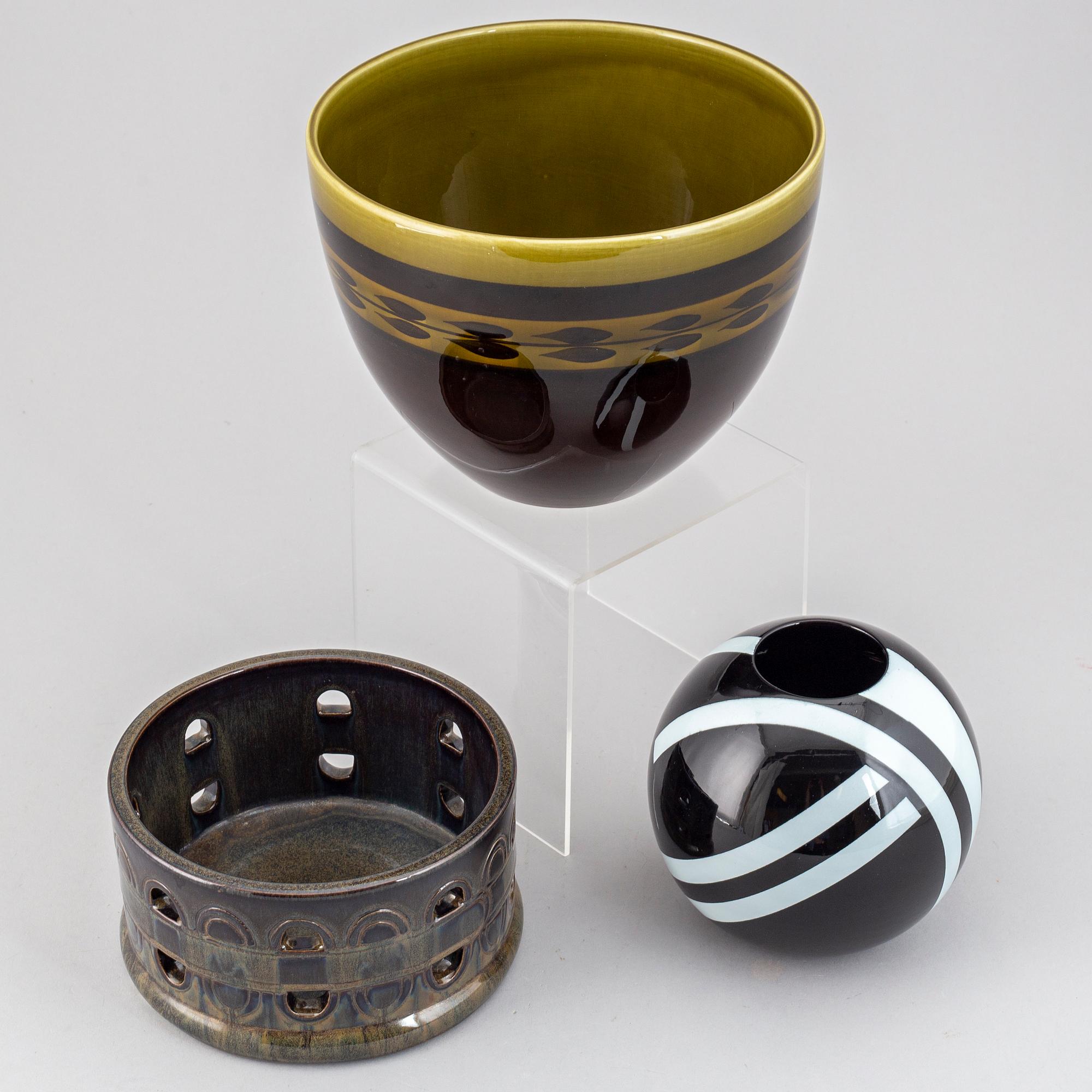 ROLF SINNEMARK, JACKIE LYND and OLLE ALBERIUS, a stoneware vase and two jardinieres, Rörstrand, Sweden.