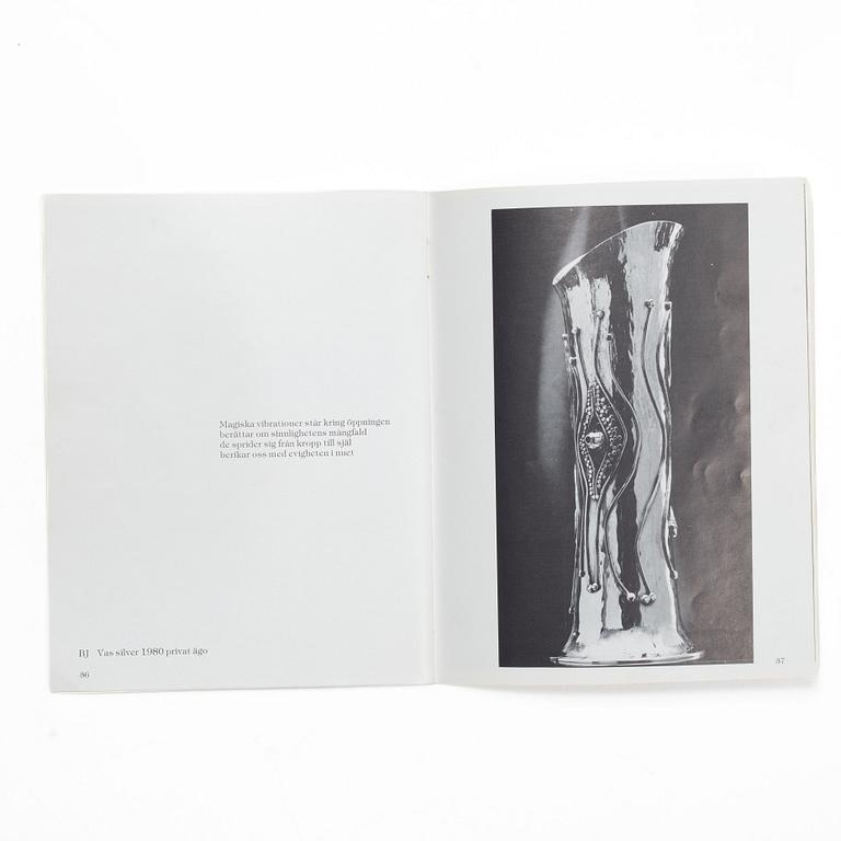 Bernd Janusch, Vase, sterling silver, Rosa Taikon Janusch, Stockholm, 1980.